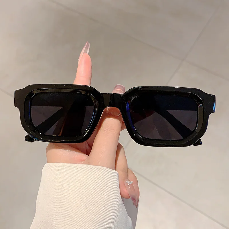 Lunettes de soleil vintage à m - Luxury Lifestyle Store avis et prix